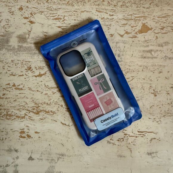 NWT Casely Perfect Match FashionPass x Casely iPhone 16 pro case - Picture 3 of 12
